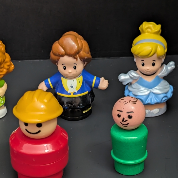 Fisher Price Little People Lot 2-2026 D2 - Picture 5 of 6
